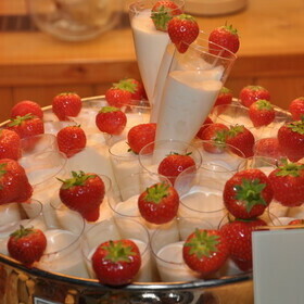 Erdbeerdessert im Gasthaus goldener Engel